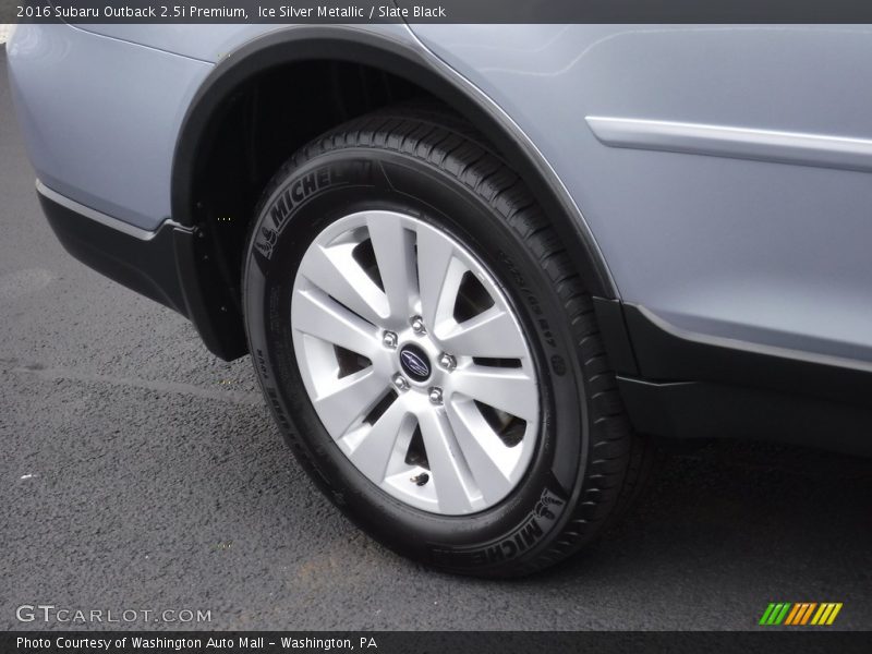Ice Silver Metallic / Slate Black 2016 Subaru Outback 2.5i Premium