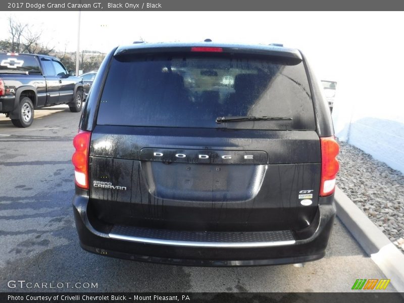 Black Onyx / Black 2017 Dodge Grand Caravan GT