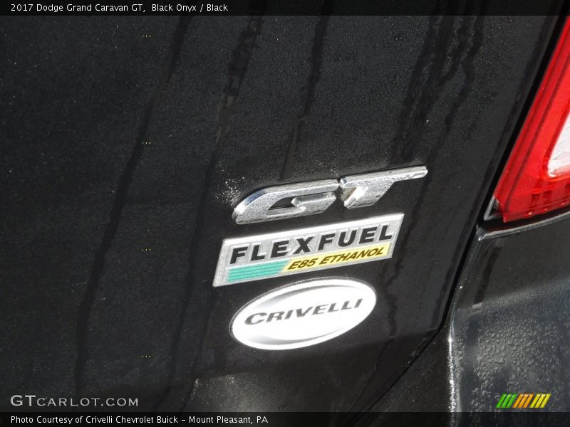 Black Onyx / Black 2017 Dodge Grand Caravan GT