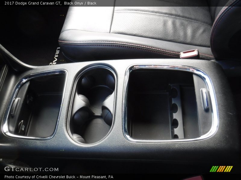 Black Onyx / Black 2017 Dodge Grand Caravan GT