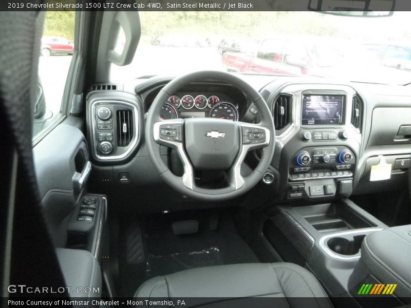 Dashboard of 2019 Silverado 1500 LTZ Crew Cab 4WD