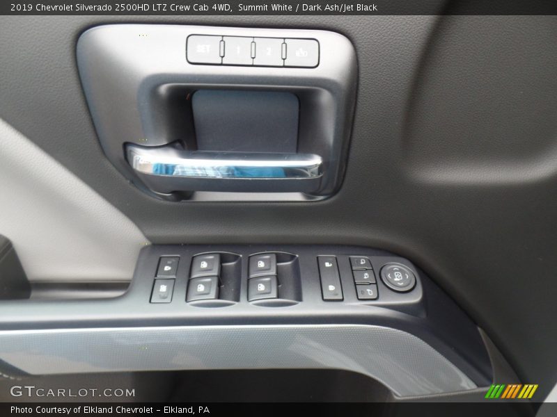 Summit White / Dark Ash/Jet Black 2019 Chevrolet Silverado 2500HD LTZ Crew Cab 4WD