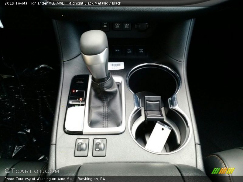  2019 Highlander XLE AWD 8 Speed Automatic Shifter