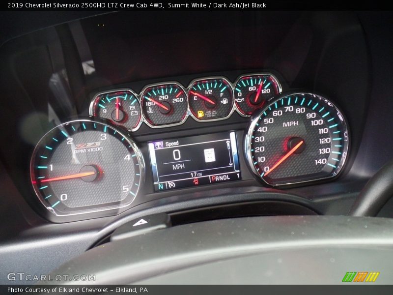Summit White / Dark Ash/Jet Black 2019 Chevrolet Silverado 2500HD LTZ Crew Cab 4WD