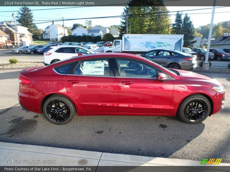 Ruby Red / Medium Light Stone 2019 Ford Fusion SE