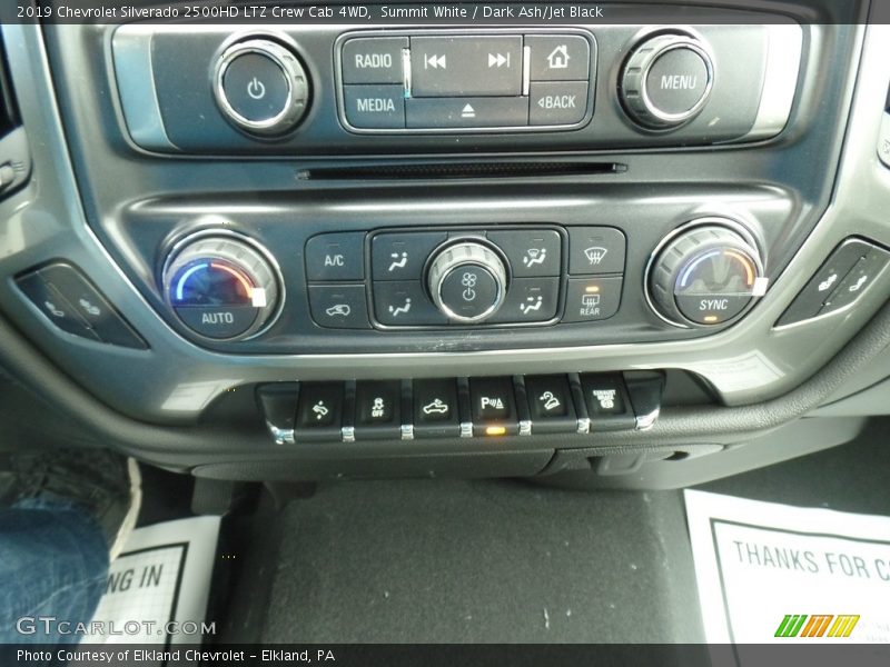 Summit White / Dark Ash/Jet Black 2019 Chevrolet Silverado 2500HD LTZ Crew Cab 4WD