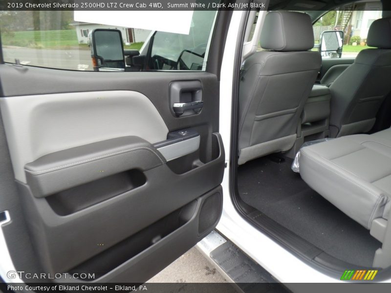 Summit White / Dark Ash/Jet Black 2019 Chevrolet Silverado 2500HD LTZ Crew Cab 4WD