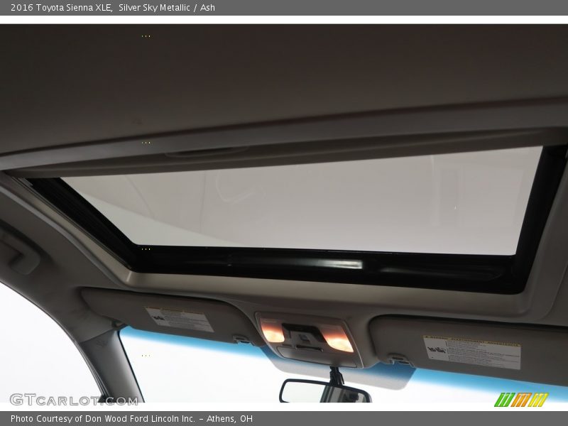 Silver Sky Metallic / Ash 2016 Toyota Sienna XLE