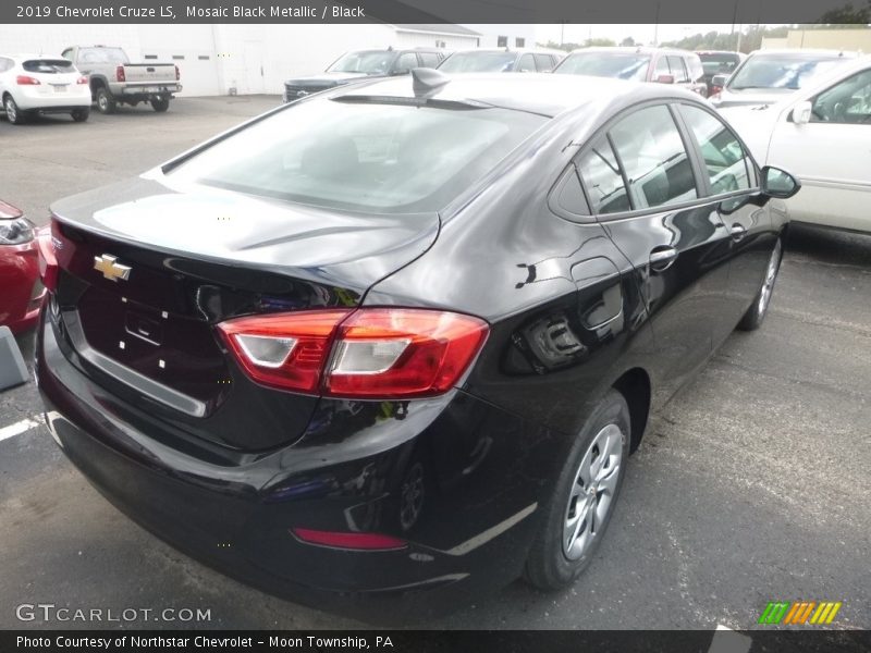 Mosaic Black Metallic / Black 2019 Chevrolet Cruze LS