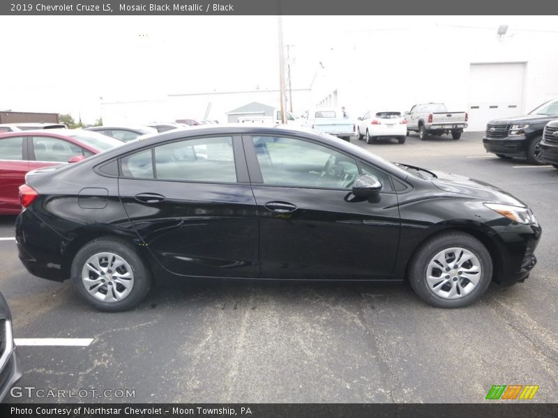 Mosaic Black Metallic / Black 2019 Chevrolet Cruze LS