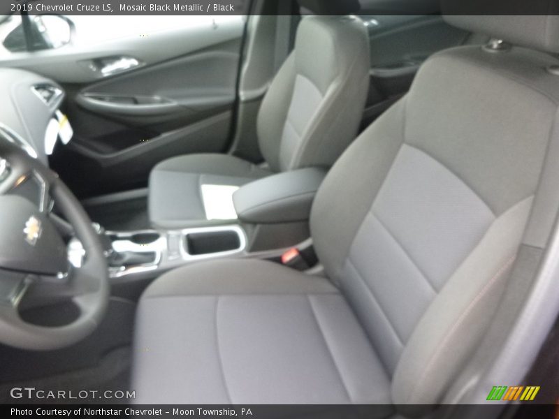 Mosaic Black Metallic / Black 2019 Chevrolet Cruze LS