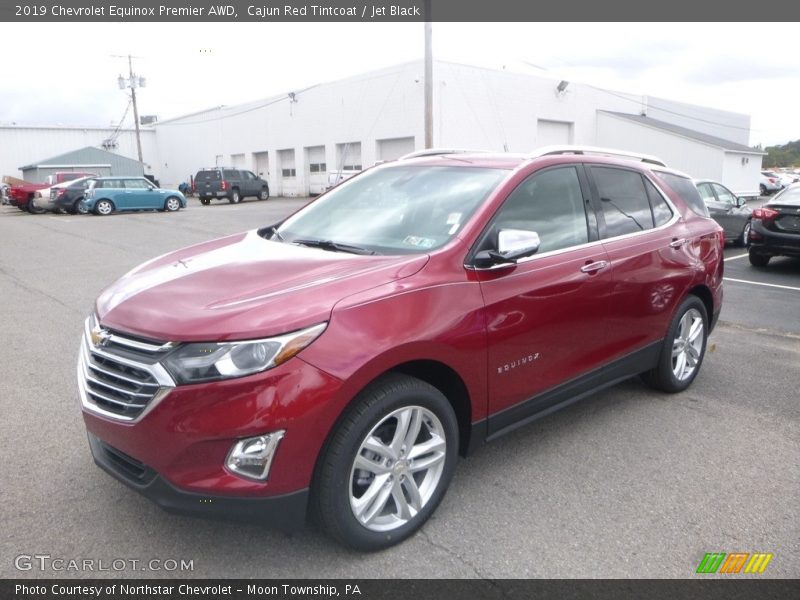 Front 3/4 View of 2019 Equinox Premier AWD
