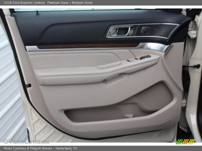 Platinum Dune / Medium Stone 2018 Ford Explorer Limited