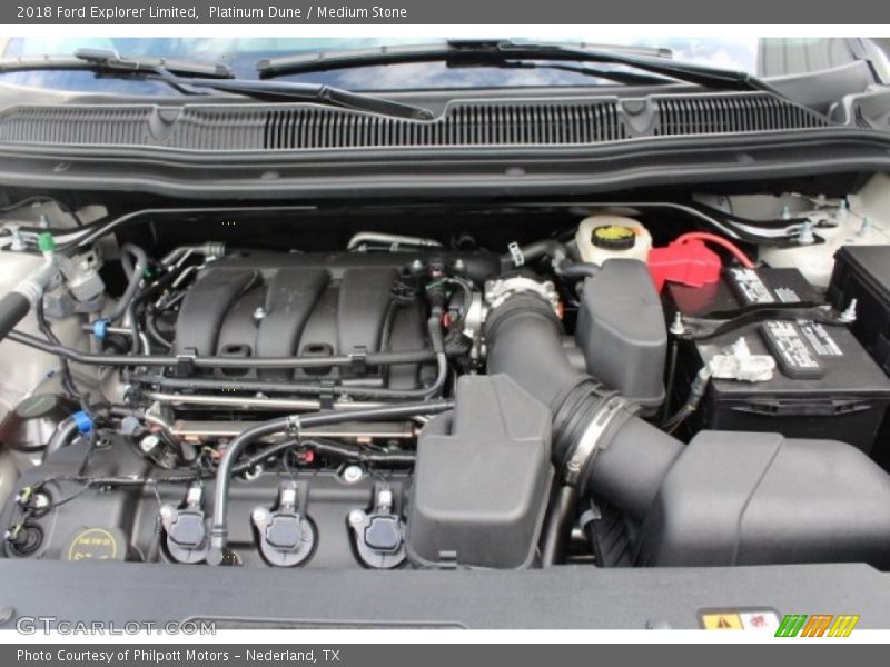 Platinum Dune / Medium Stone 2018 Ford Explorer Limited