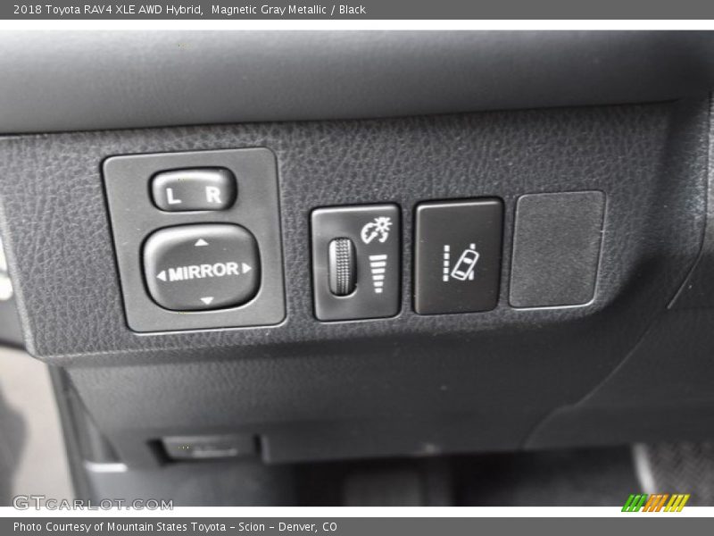 Magnetic Gray Metallic / Black 2018 Toyota RAV4 XLE AWD Hybrid