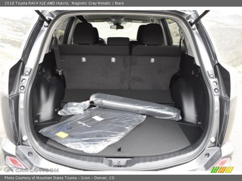 Magnetic Gray Metallic / Black 2018 Toyota RAV4 XLE AWD Hybrid