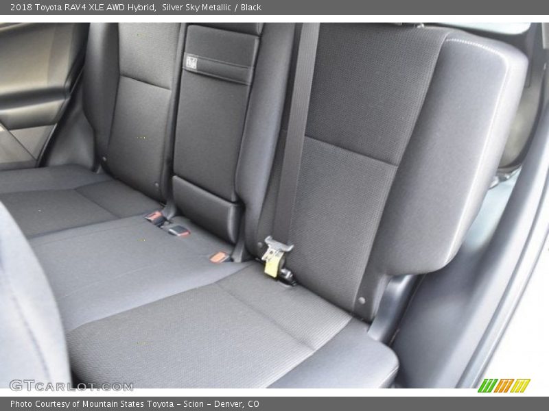 Silver Sky Metallic / Black 2018 Toyota RAV4 XLE AWD Hybrid