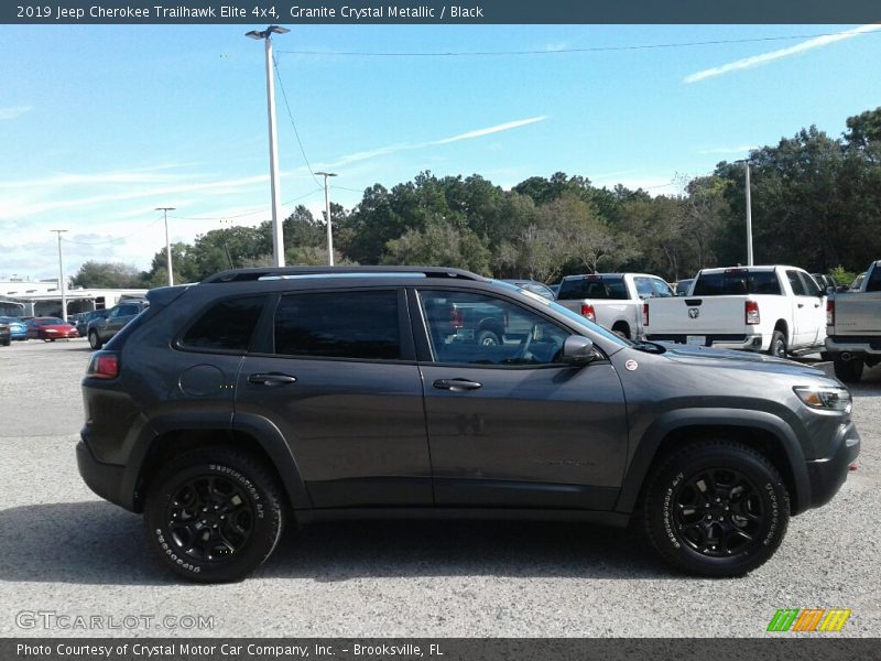 Granite Crystal Metallic / Black 2019 Jeep Cherokee Trailhawk Elite 4x4