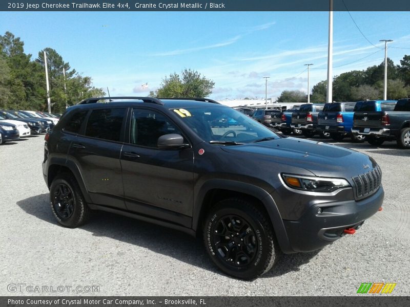 Granite Crystal Metallic / Black 2019 Jeep Cherokee Trailhawk Elite 4x4