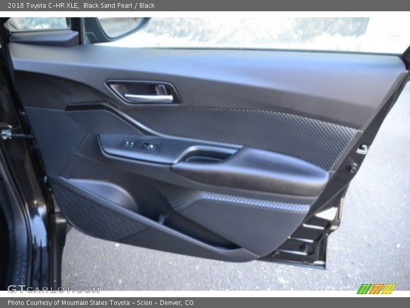 Black Sand Pearl / Black 2018 Toyota C-HR XLE