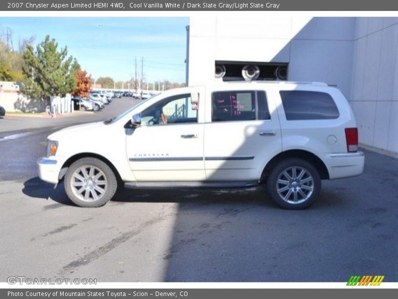 Cool Vanilla White / Dark Slate Gray/Light Slate Gray 2007 Chrysler Aspen Limited HEMI 4WD