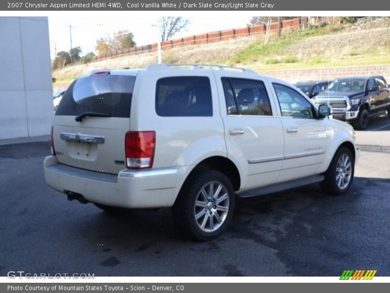 Cool Vanilla White / Dark Slate Gray/Light Slate Gray 2007 Chrysler Aspen Limited HEMI 4WD