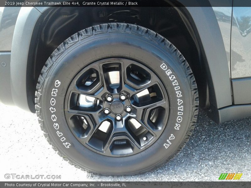 Granite Crystal Metallic / Black 2019 Jeep Cherokee Trailhawk Elite 4x4