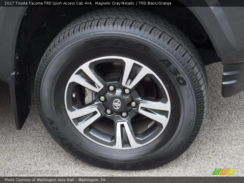 Magnetic Gray Metallic / TRD Black/Orange 2017 Toyota Tacoma TRD Sport Access Cab 4x4