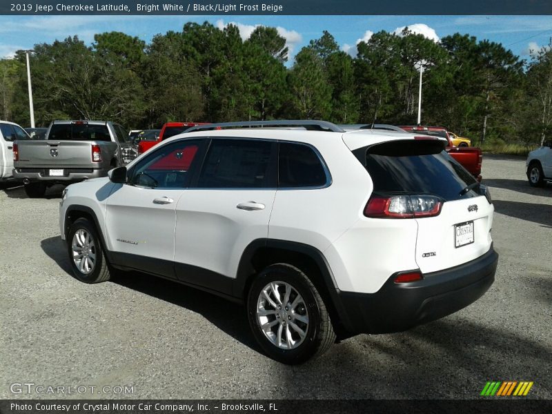 Bright White / Black/Light Frost Beige 2019 Jeep Cherokee Latitude