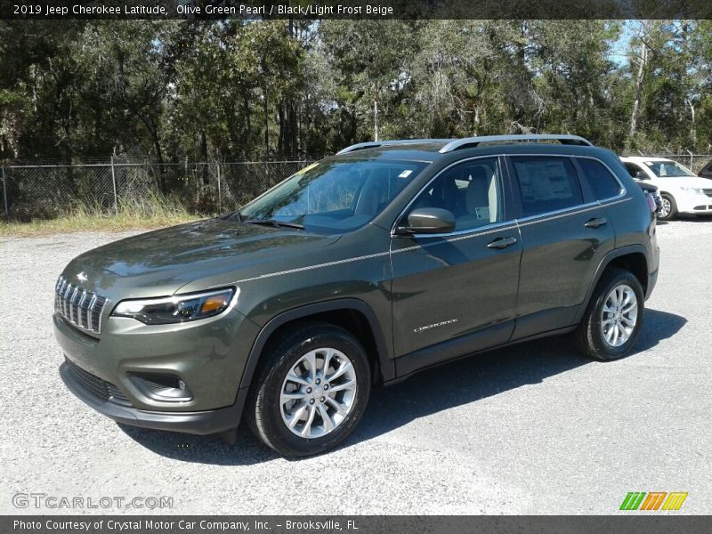 Olive Green Pearl / Black/Light Frost Beige 2019 Jeep Cherokee Latitude