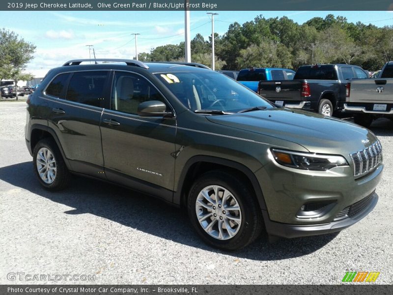 Olive Green Pearl / Black/Light Frost Beige 2019 Jeep Cherokee Latitude