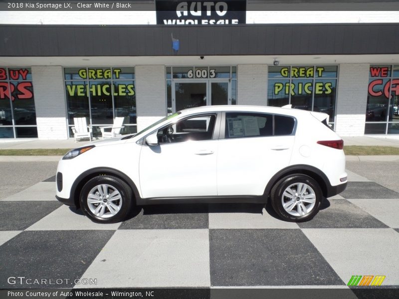 Clear White / Black 2018 Kia Sportage LX