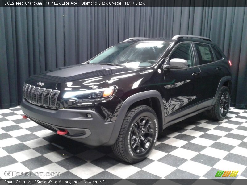 Diamond Black Crystal Pearl / Black 2019 Jeep Cherokee Trailhawk Elite 4x4