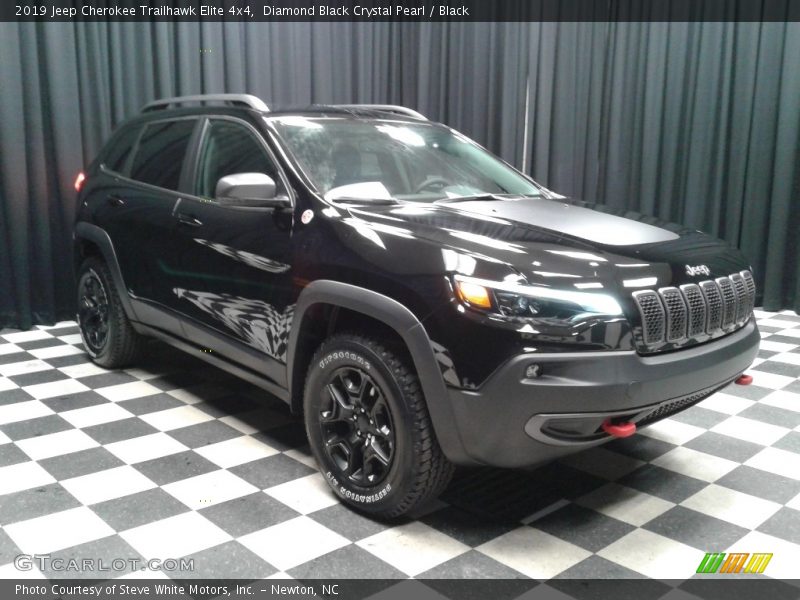 Diamond Black Crystal Pearl / Black 2019 Jeep Cherokee Trailhawk Elite 4x4