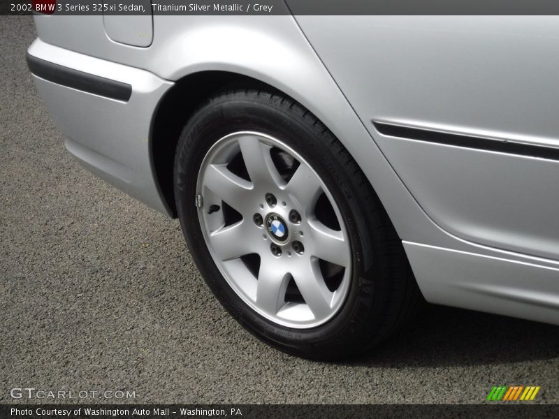 Titanium Silver Metallic / Grey 2002 BMW 3 Series 325xi Sedan