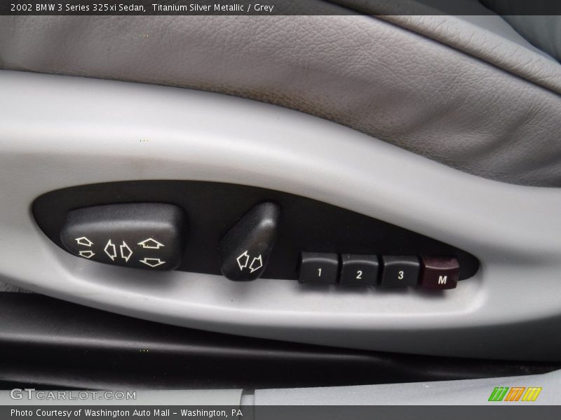 Titanium Silver Metallic / Grey 2002 BMW 3 Series 325xi Sedan