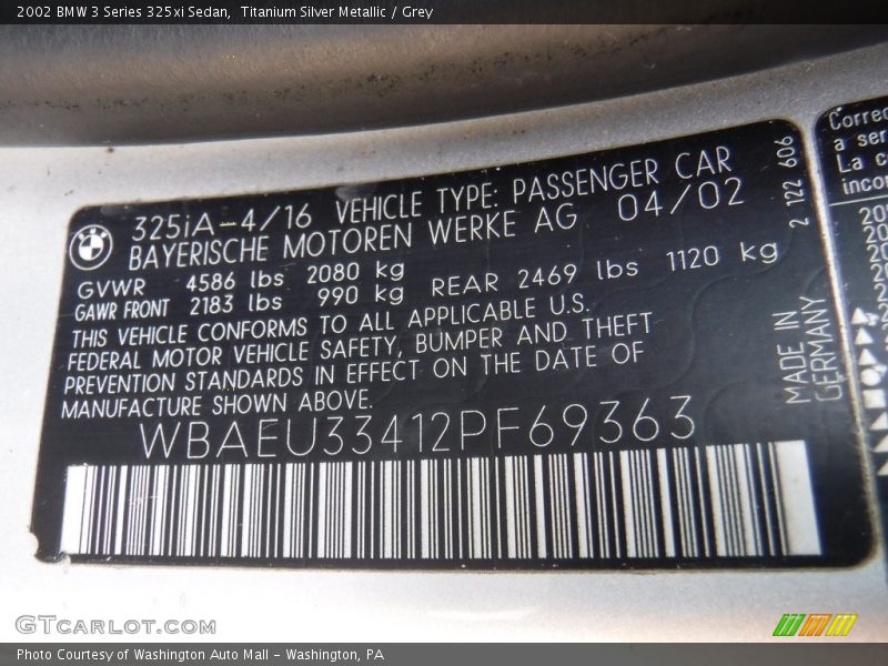 Titanium Silver Metallic / Grey 2002 BMW 3 Series 325xi Sedan