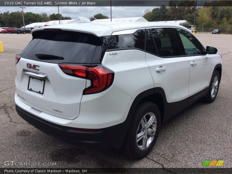 Summit White / Jet Black 2019 GMC Terrain SLE AWD
