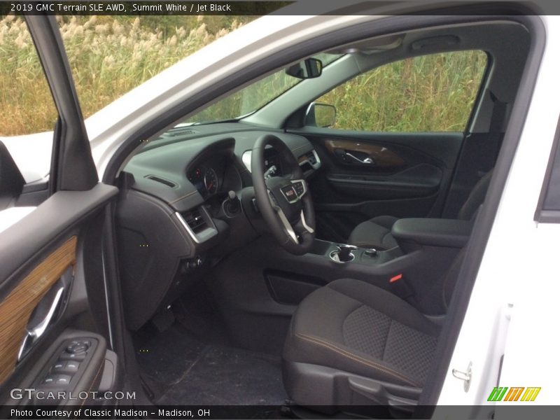 Summit White / Jet Black 2019 GMC Terrain SLE AWD