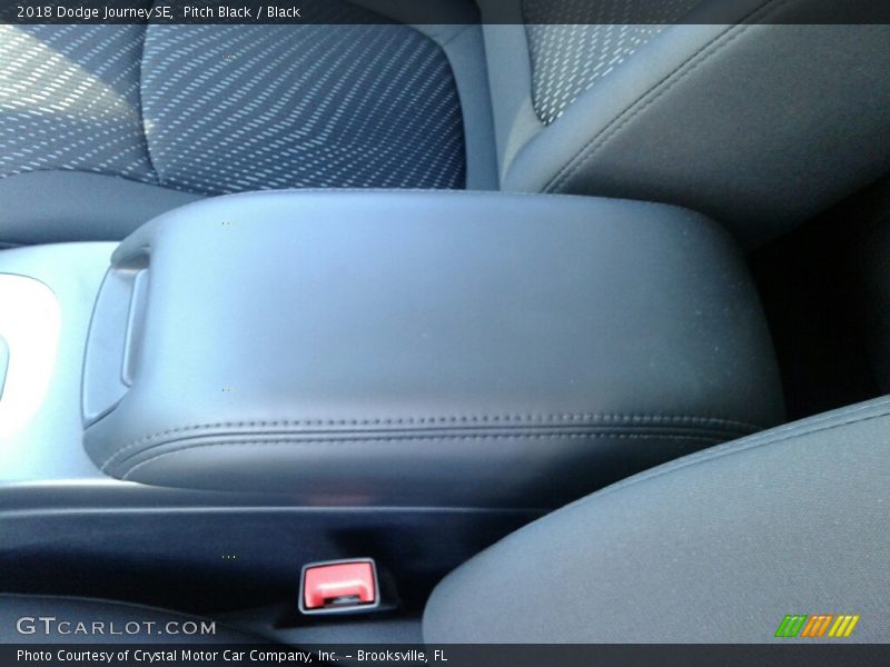 Pitch Black / Black 2018 Dodge Journey SE