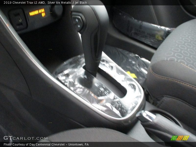  2019 Trax LS AWD 6 Speed Automatic Shifter