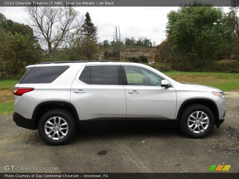 Silver Ice Metallic / Jet Black 2019 Chevrolet Traverse LT AWD