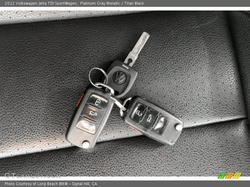 Platinum Gray Metallic / Titan Black 2012 Volkswagen Jetta TDI SportWagen