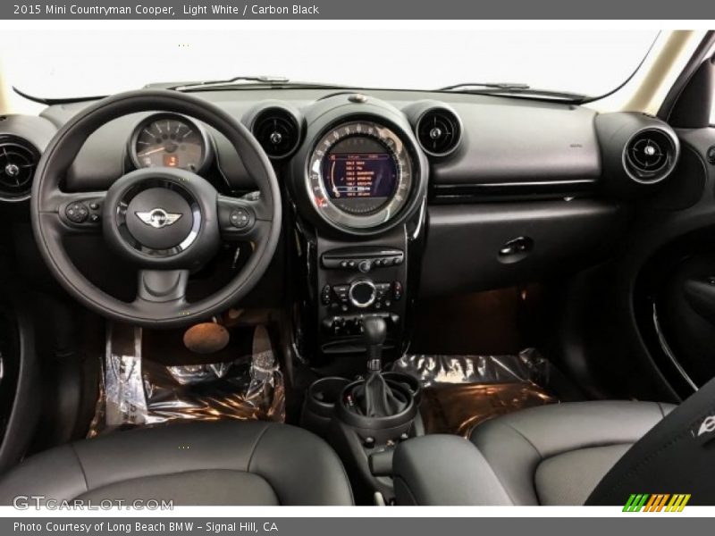 Light White / Carbon Black 2015 Mini Countryman Cooper