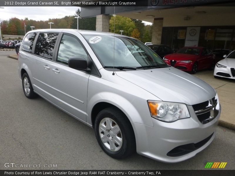 Bright Silver Metallic / Black/Light Graystone 2012 Dodge Grand Caravan SE