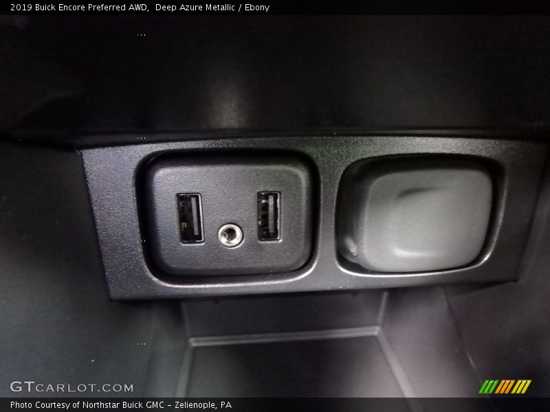 Deep Azure Metallic / Ebony 2019 Buick Encore Preferred AWD
