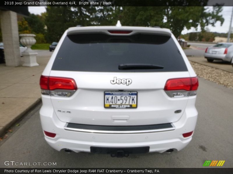 Bright White / Black 2018 Jeep Grand Cherokee Overland 4x4