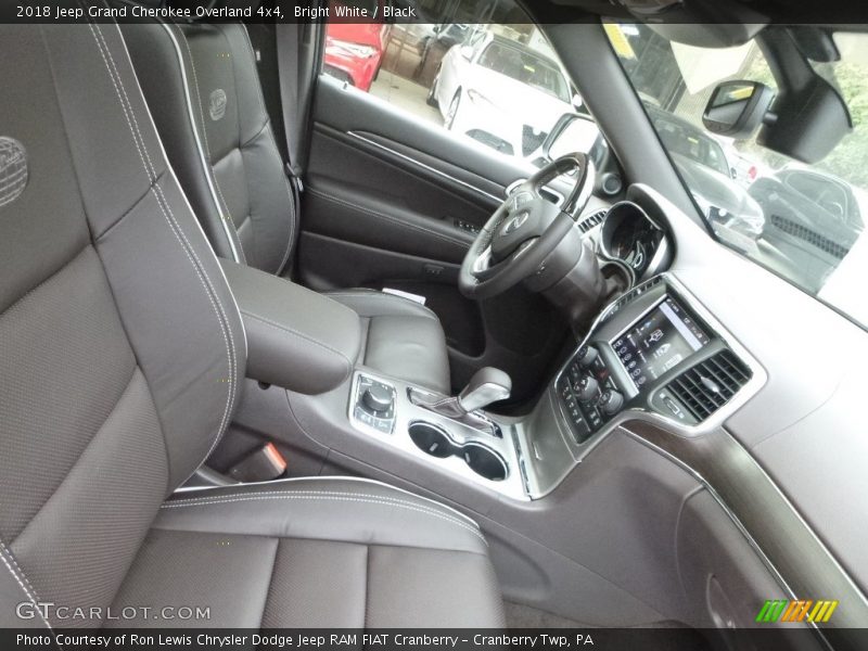 Bright White / Black 2018 Jeep Grand Cherokee Overland 4x4
