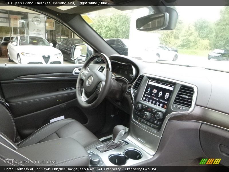 Bright White / Black 2018 Jeep Grand Cherokee Overland 4x4