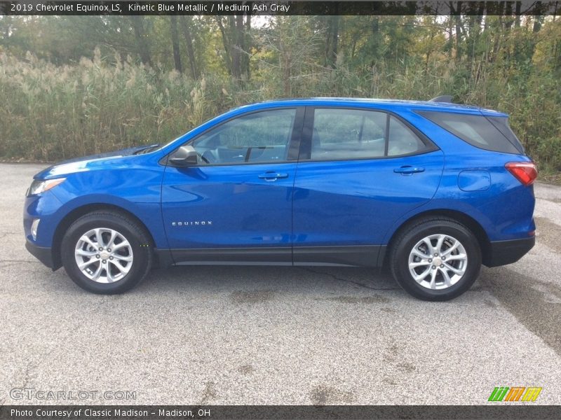 Kinetic Blue Metallic / Medium Ash Gray 2019 Chevrolet Equinox LS